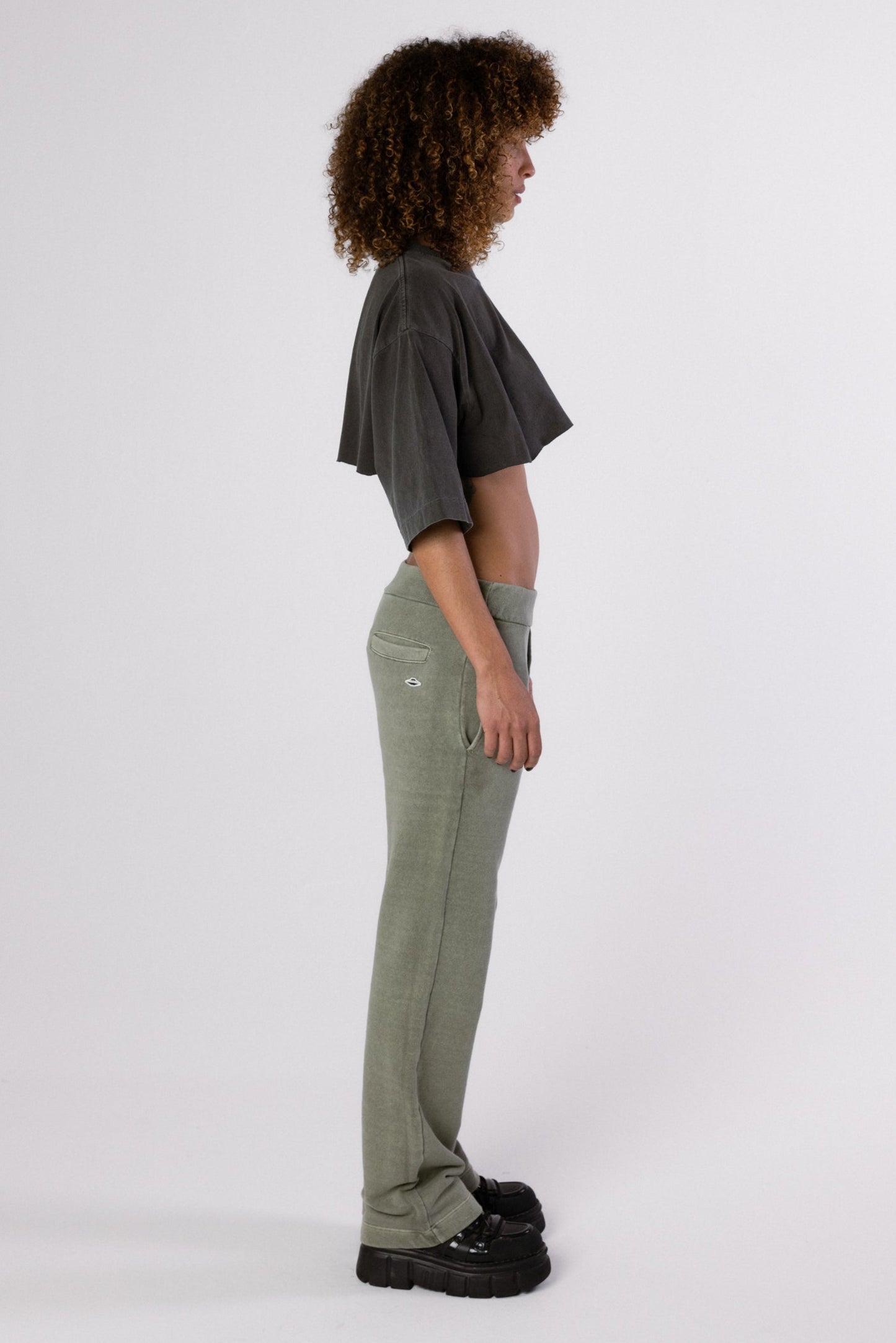 CALÇA MOLETOM ALVA - STONED VETIVER GREEN
