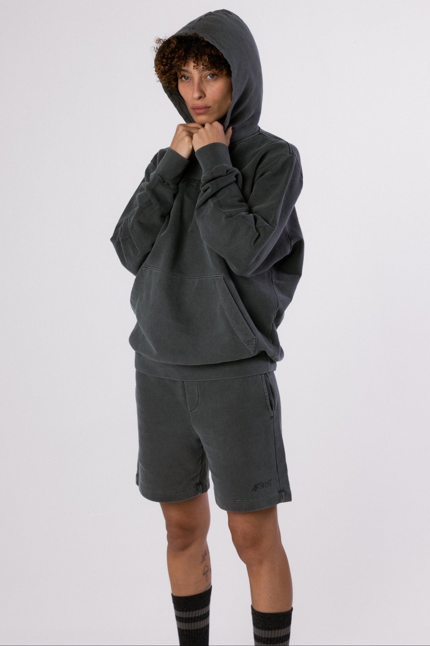 MOLETOM ALVA COM CAPUZ - STONED PIRATE BLACK