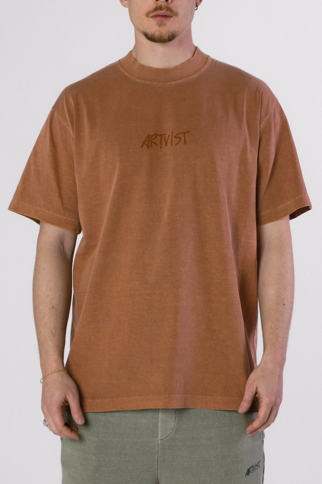 LOGO OG VTG TEE - STONED MOCHA MOUSSE