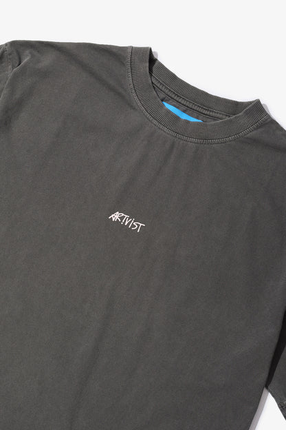 CHEST LOGO ERA TEE ESSENTIAL - STONED PIRATE BLACK